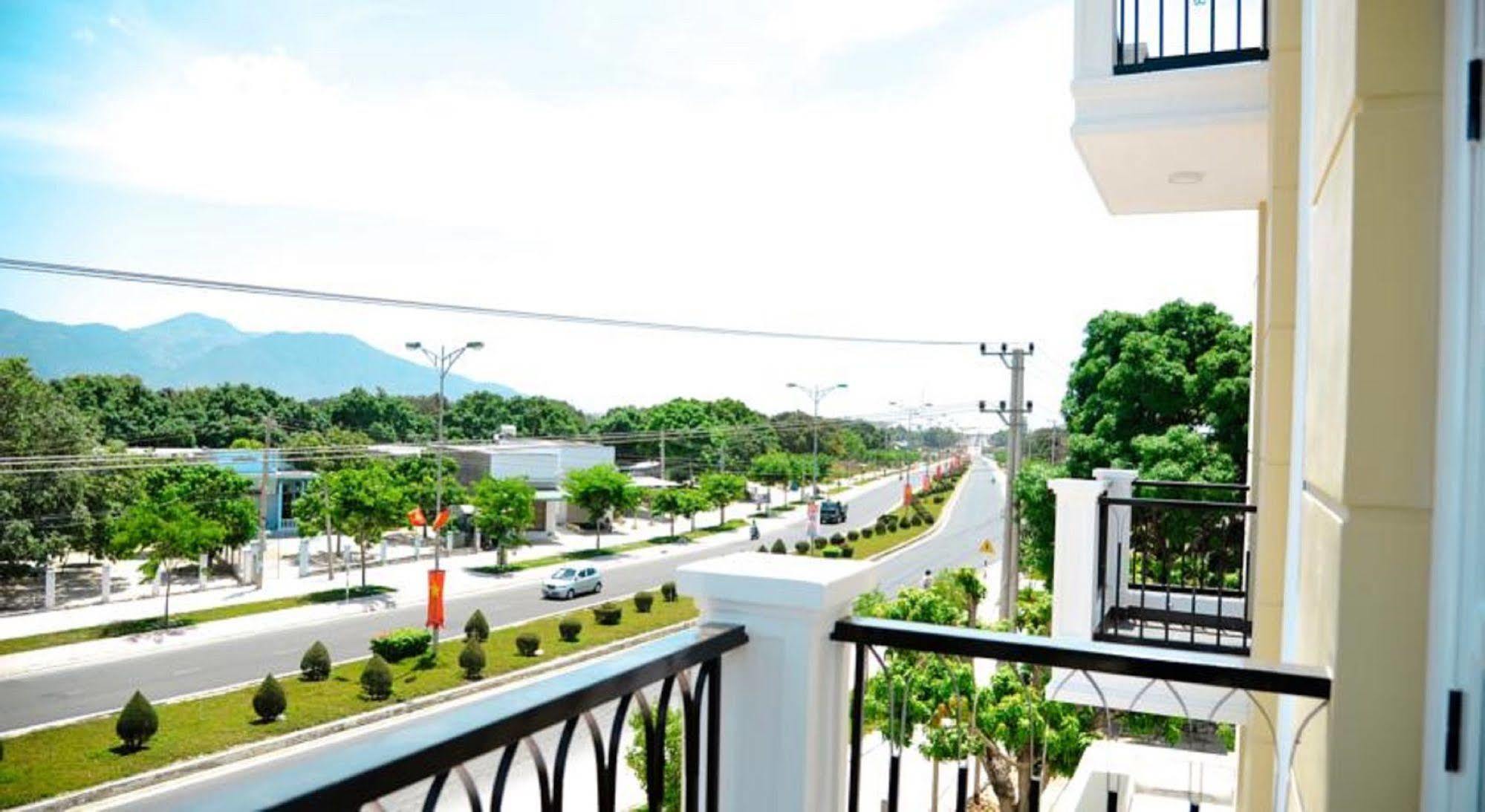 Allure Hotel Thuy Trieu Экстерьер фото